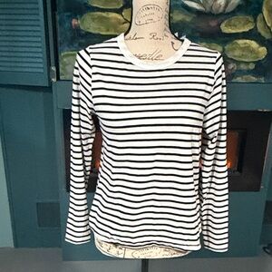 Old Navy Black and White Striped Long Sleeve Tee